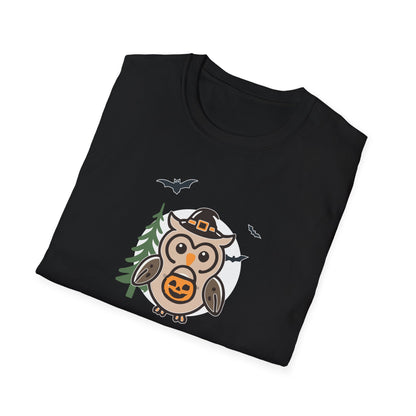 Cute Owl Halloween Trick or Treat T-Shirt | Adorable National Park Animal Illustration Tee | Perfect for Halloween and Nature Lovers