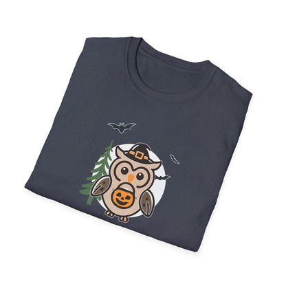 Cute Owl Halloween Trick or Treat T-Shirt | Adorable National Park Animal Illustration Tee | Perfect for Halloween and Nature Lovers